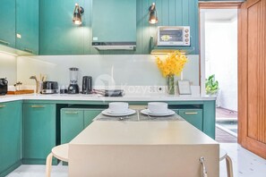 Villa, 3 Schlafzimmer, eigener Pool | Esszimmer