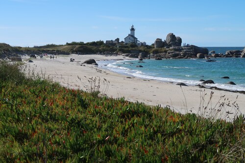Schönes Ferienhaus 200m von den Stränden der Bucht von Brignogan entfernt
