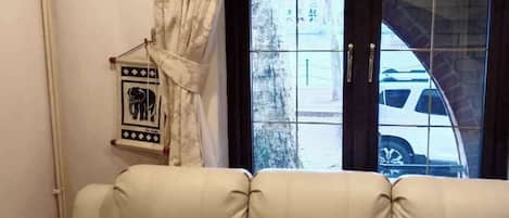 Casa | Área de sala de estar | Televisión