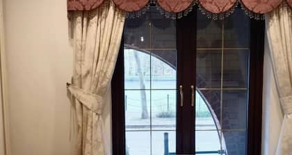 London - Waterfront House - Stay8 - Parking - Yard