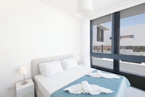 Villa, 4 Bedrooms, Private Pool, Garden View | 4 bedrooms, soundproofing