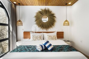 Villa, 2 habitaciones, piscina privada | 2 dormitorios, tabla de planchar con plancha, wifi gratis y ropa de cama
