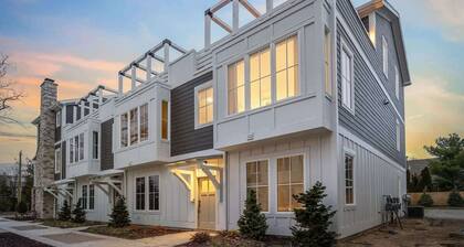 Beach Bliss Home | Rooftop Deck, Pool Access;Prime