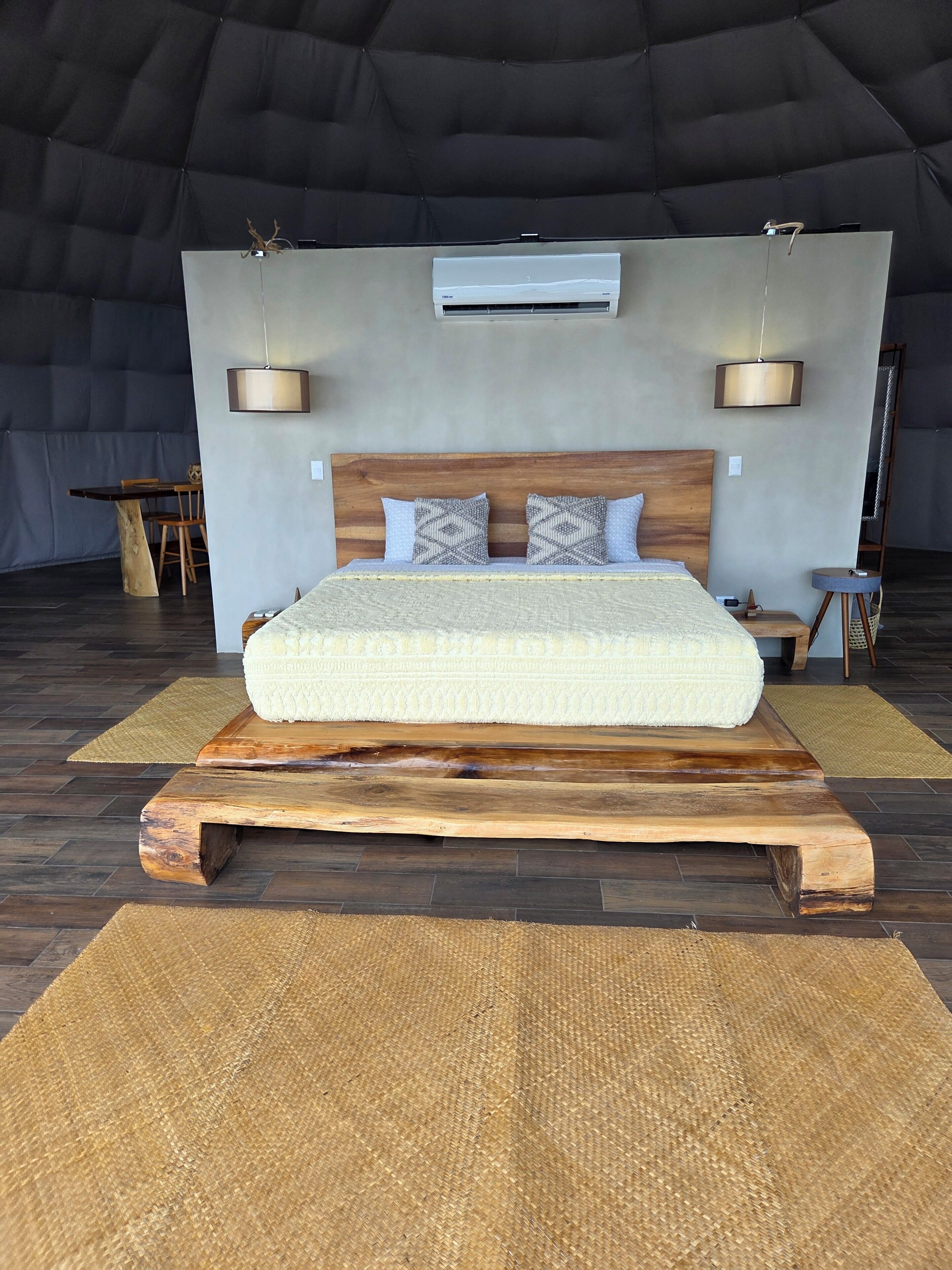 2 habitaciones, wifi gratis y ropa de cama 