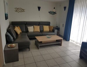 Living room - Lovely Bungalow With Garden (Breskens)