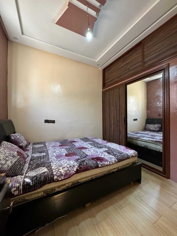 2 bedrooms, in-room safe, iron/ironing board, travel crib