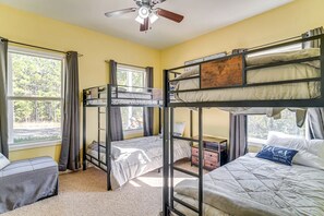 3 Schlafzimmer, Bügeleisen/Bügelbrett, WLAN, Bettwäsche