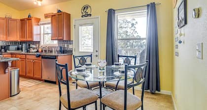 Charming 3-bedroom house with WiFi and AC off of Hwy 1215