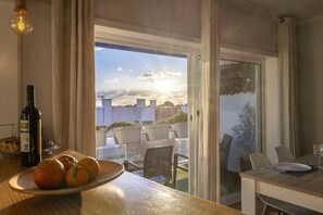 Dining - Divine Waves Duplex by Portugal Active (Viana do Castelo)