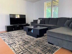 Smart-TV, Tischtennisplatte