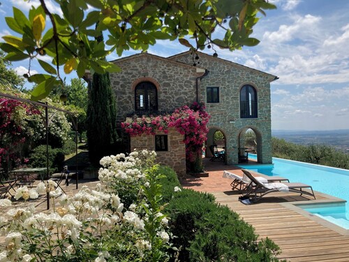 Borgo in Montalbano by Secret Hills