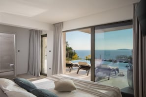 4 habitaciones, escritorio y tabla de planchar con plancha 