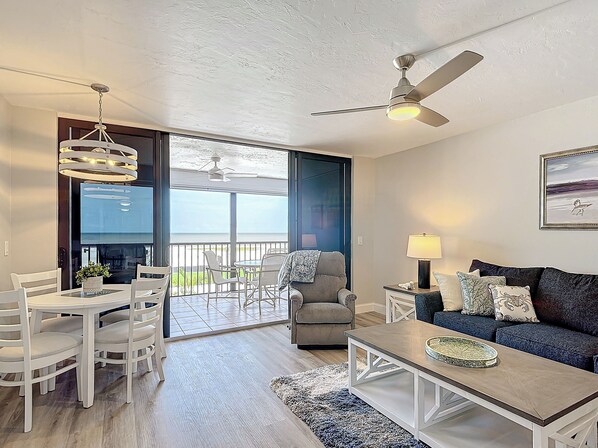 スマートテレビ、書斎 / ワークスペース