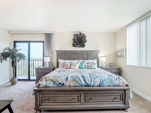 2 slaapkamers, een strijkplank/strijkijzer, gratis wifi, beddengoed