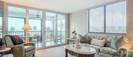 Una Smart TV, una oficina