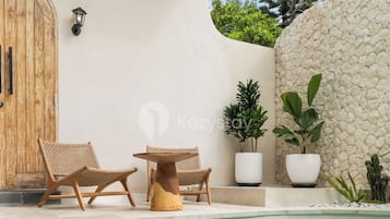 Kolam renang outdoor
