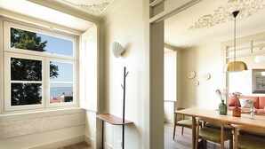 Deluxe Apart Daire, 2 Yatak Odası, Nehir Manzaralı | Yemek odası