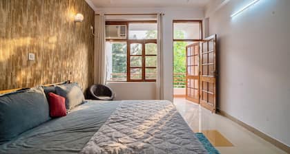 White House By The Ganges