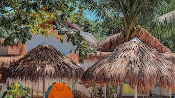 Children’s play area – outdoor