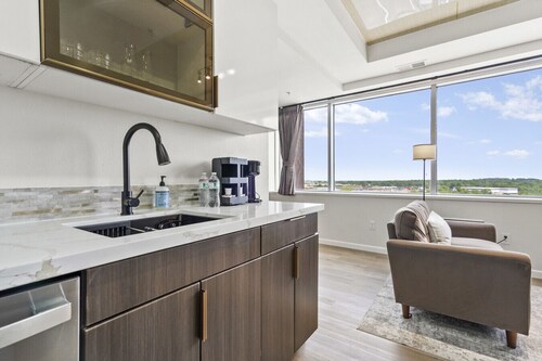 Urban Hideaway - 201