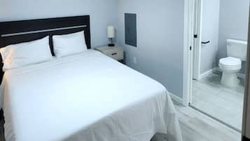 1 chambre, fer et planche Ă  repasser, Wi-Fi gratuit, draps fournis