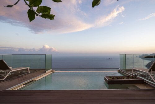 Estate4home - Villa Degli Dei