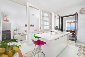 4 bedrooms