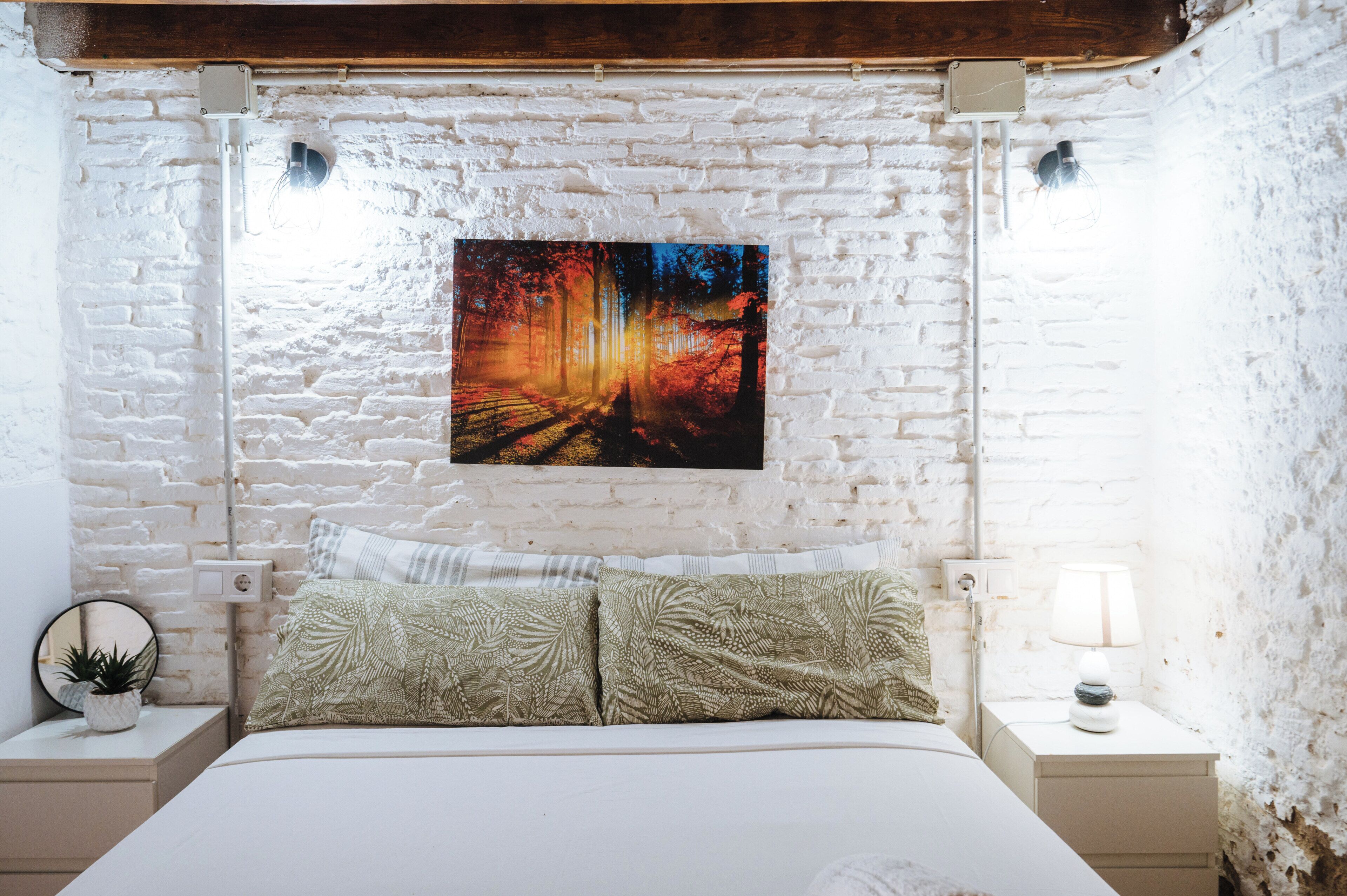 Private room in shared flat Num 2 | Premium bedding, desk, WiFi (free), bed sheets
