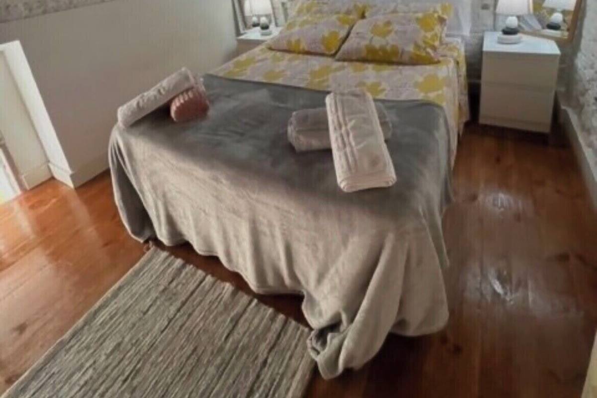 Literie de qualité supérieure, bureau, Wi-Fi gratuit, draps fournis