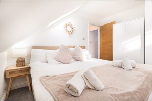 2 Schlafzimmer, Bügeleisen/Bügelbrett, kostenloses WLAN, Bettwäsche