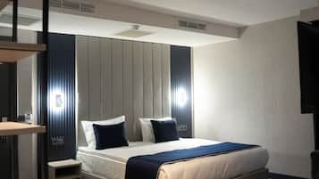 筆電工作空間、免費無線上網