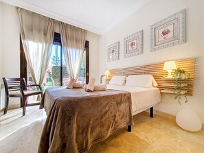 2 Schlafzimmer, Bügeleisen/Bügelbrett, kostenloses WLAN, Bettwäsche