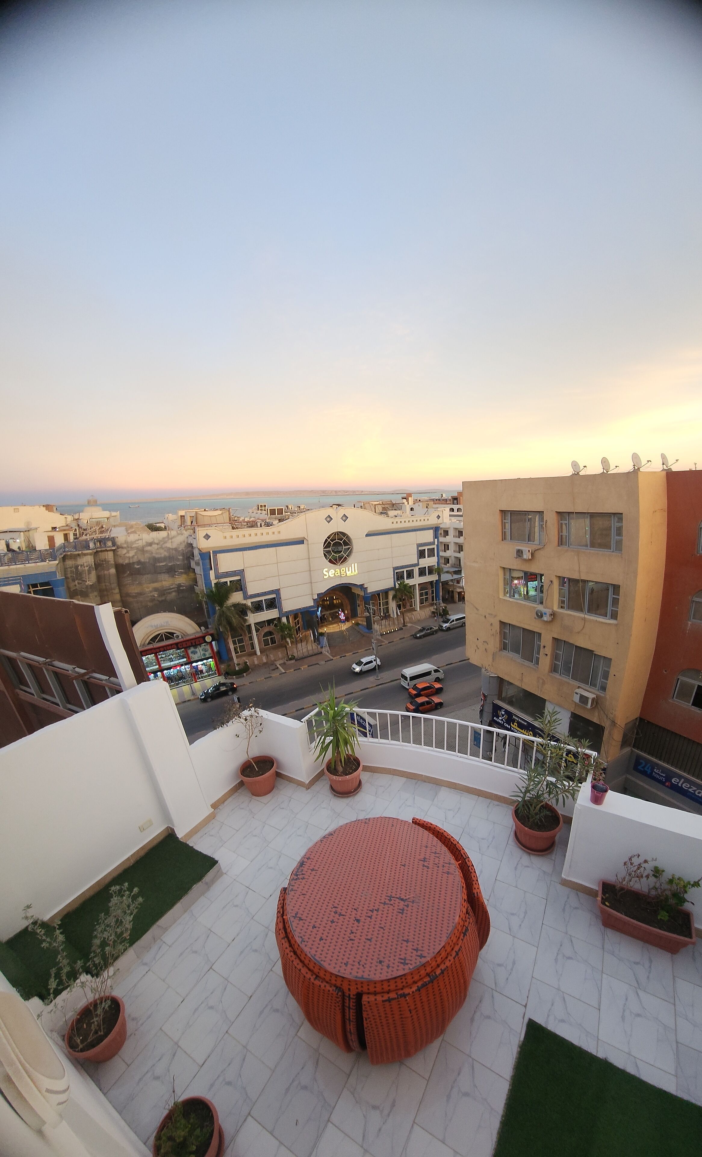 Photo - White Roof - Hurghada