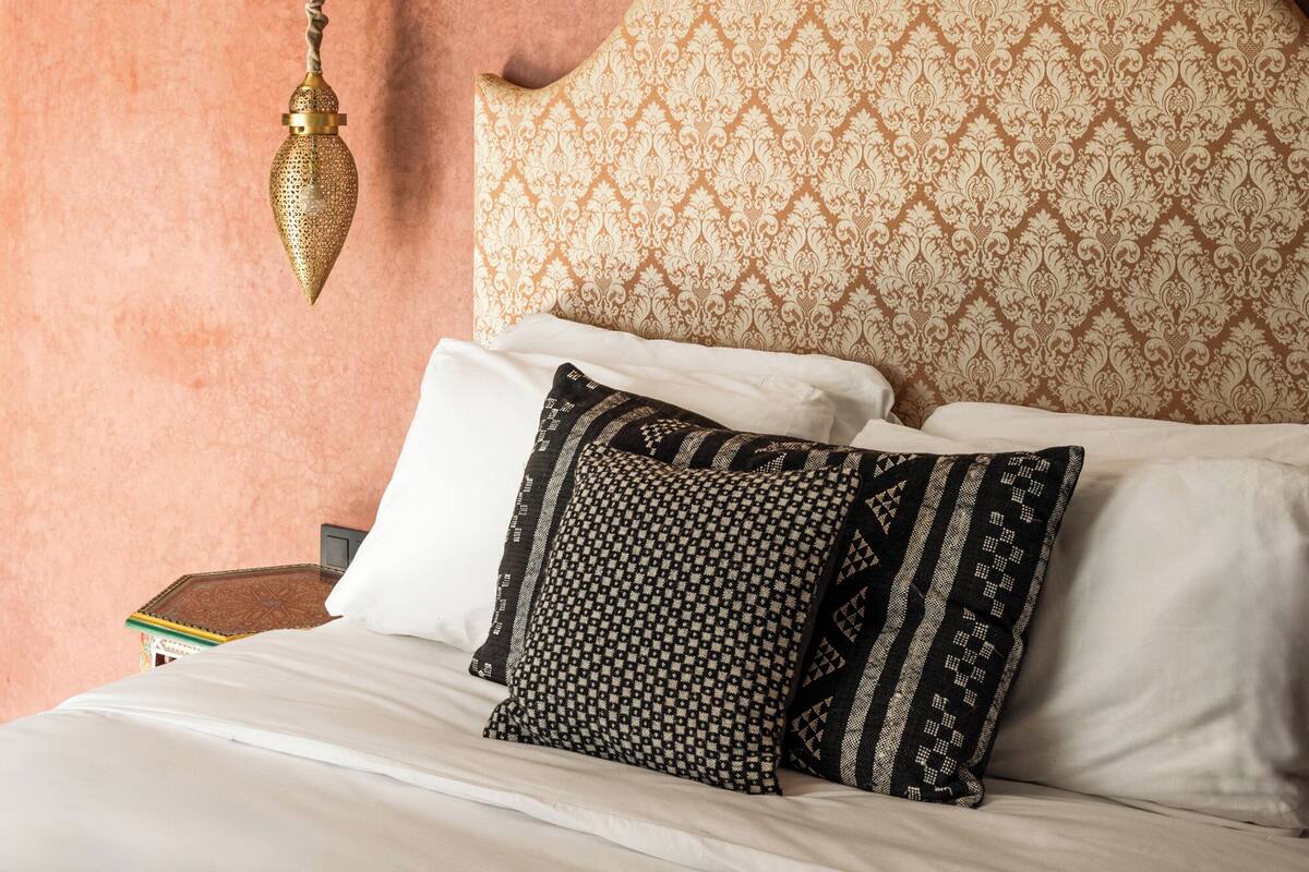 In-room safe, blackout curtains, free WiFi