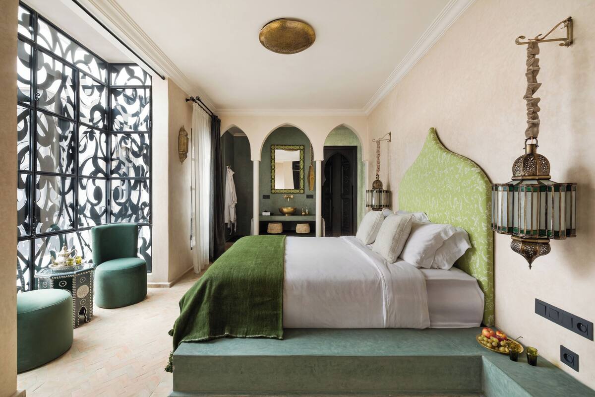 In-room safe, blackout curtains, free WiFi