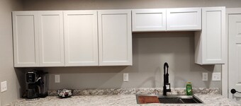 Charming 1-bedroom house in superb Eau Claire with AC, WiFi