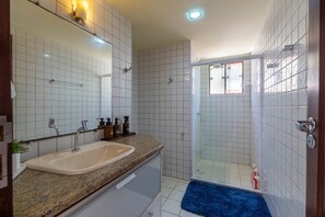 Shower, jetted tub, hair dryer, bidet