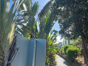 المنطقة ال�محيطة بالمنشأة