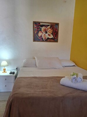 Superior Twin kamer, uitzicht op zwembad | Gratis wifi