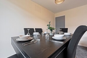 House | Dining