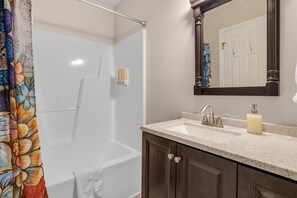 Hair dryer, towels, shampoo - Fenced Yard | Screened-In Porch | 3 King Beds | Pet Friendly (Wake Forest)