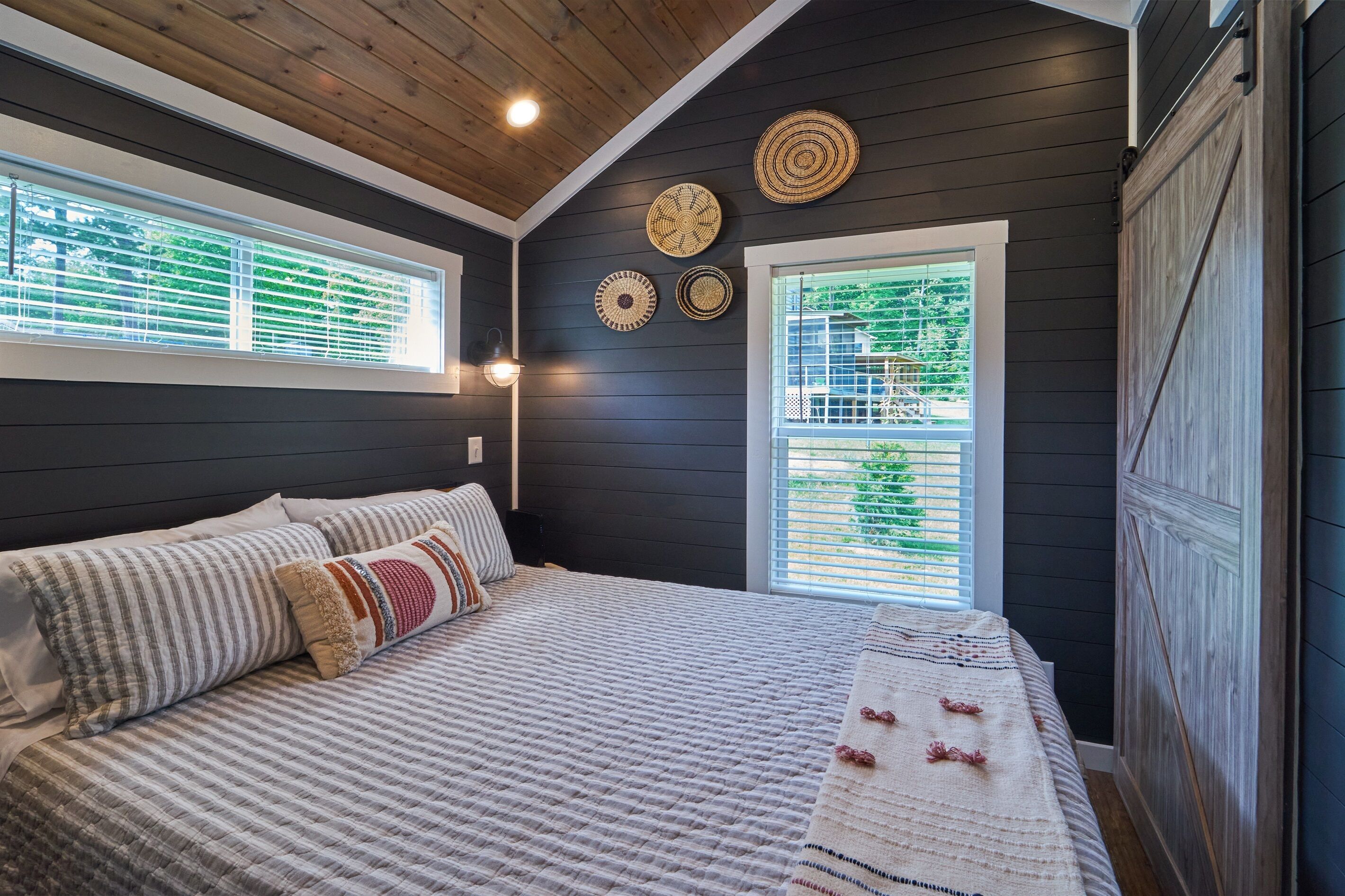 1 camera, ferro/asse da stiro, Wi-Fi gratuito, lenzuola