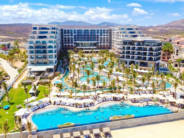 Indoor pool, outdoor pool - Deluxe Studio at Elegant 5-Star Resort in Los Cabos (San José del Cabo)