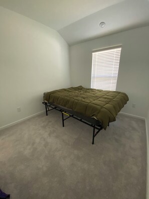 1 bedroom, WiFi, bed sheets - Cypress-Houston Premium Outlets - House (Hockley)