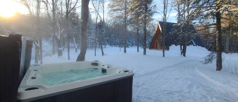 Bañera de hidromasaje exterior