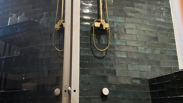 Towels, toilet paper