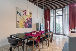 Living area - Palazzo Venere Apartments (Venice)