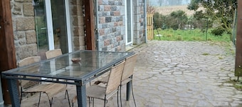 Spacious country house with many sights nearby