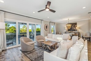 TV connectée, baby-foot, table de tennis de table