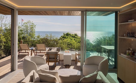 Luxury Cottage, Bay View | 1 bedroom, Frette Italian sheets, premium bedding, down comforters